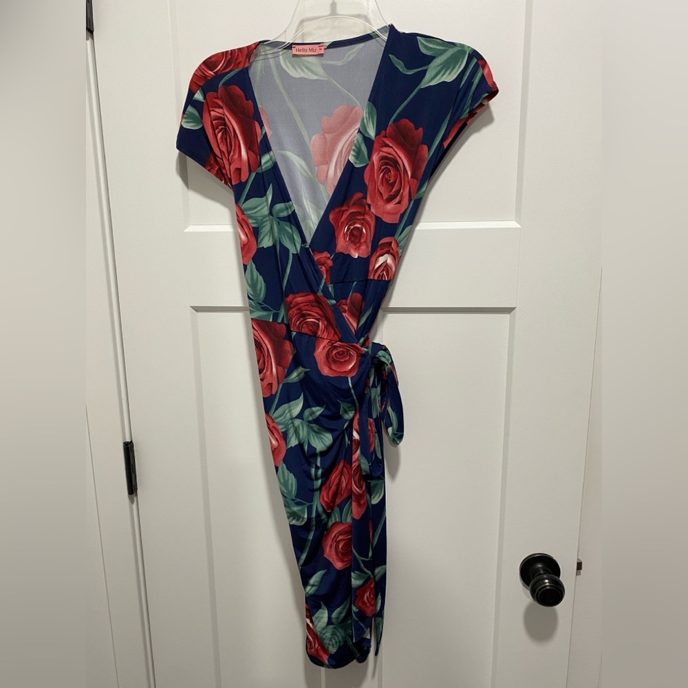 Floral Wrap Nursing Dress with Red Roses